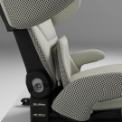 Nyhet! AXKID UP, Beltestol, Beachgrass Beige thumbnail